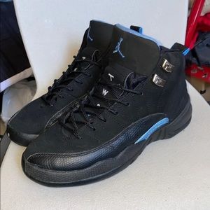 AIR JORDAN 12 GS NUBUCK BLACK WHITE UNIVERSITY